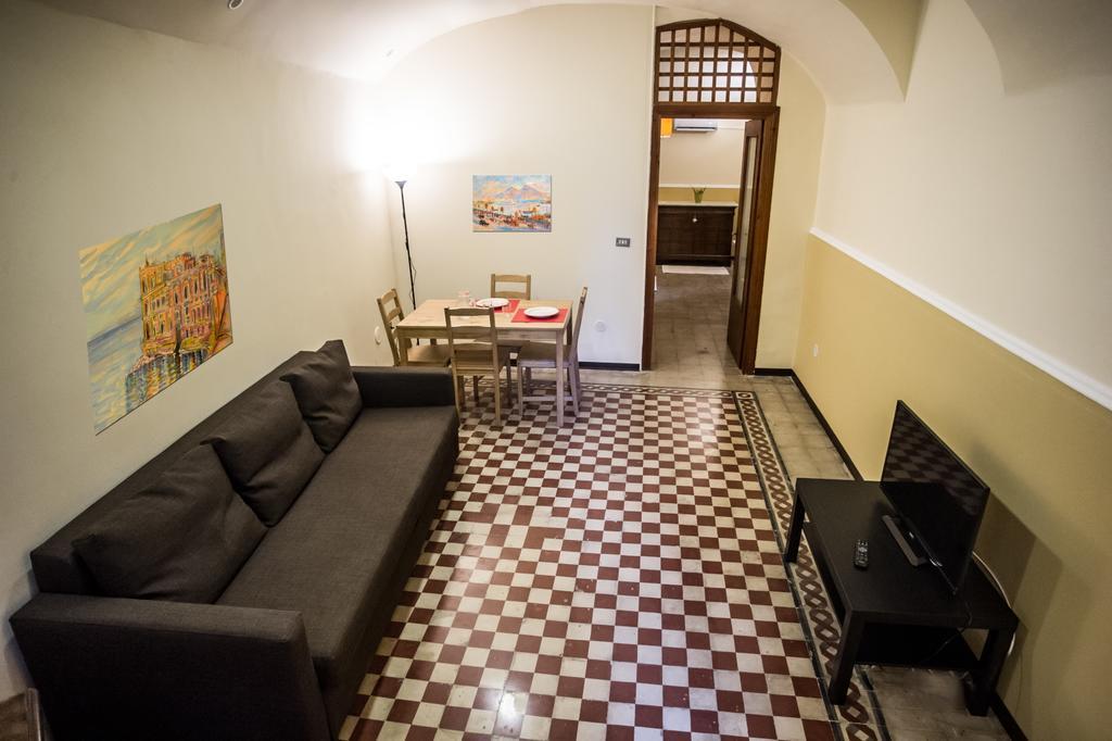 Casa Vacanze Amedeo نابولي المظهر الخارجي الصورة